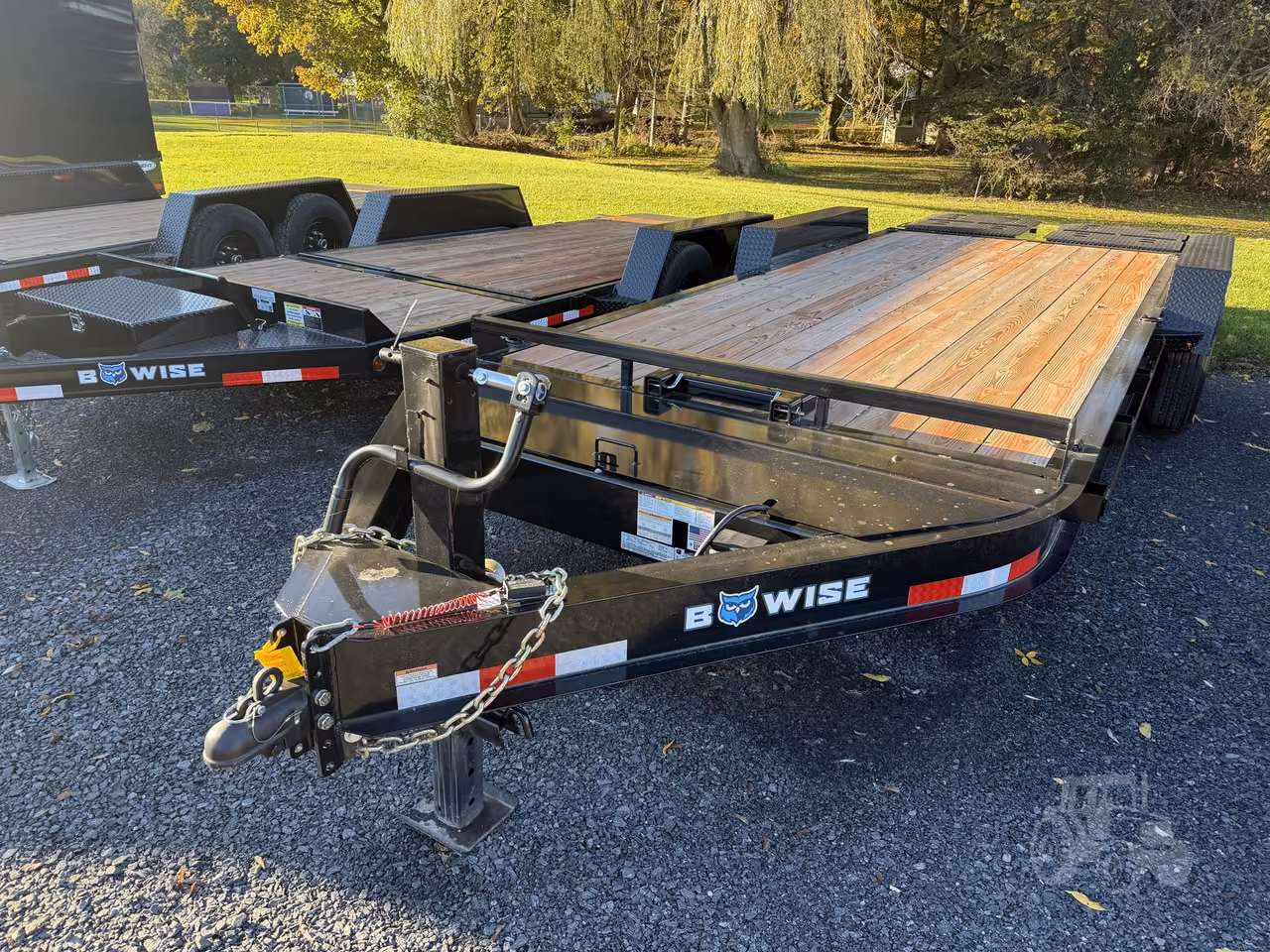 2027 BWISE Trailers EF22-21-HD Equipment Trailer